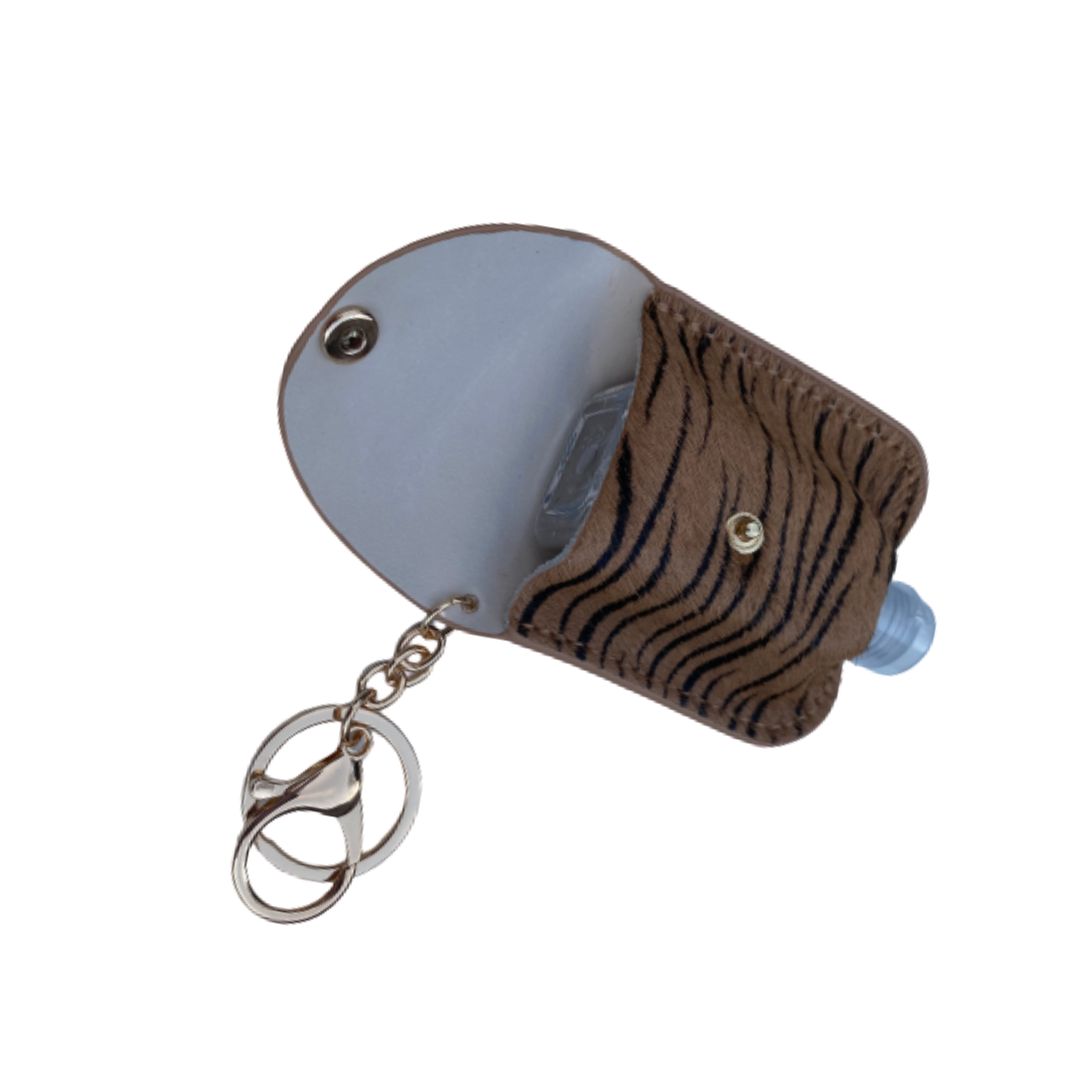 Clean Carry Keychain - POLICY Handbags - policyhandbags.com